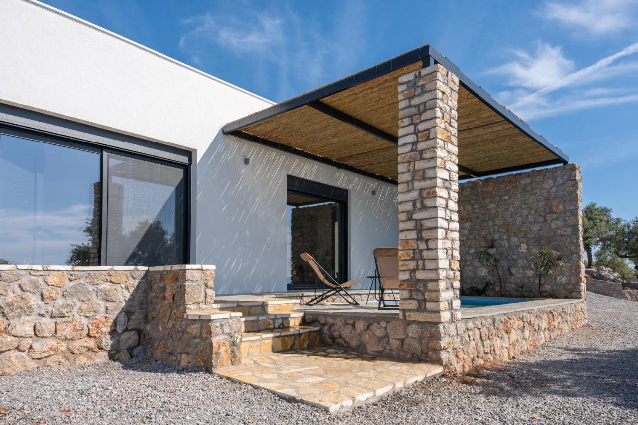 Casatino Villas Kalianeika Exterior photo
