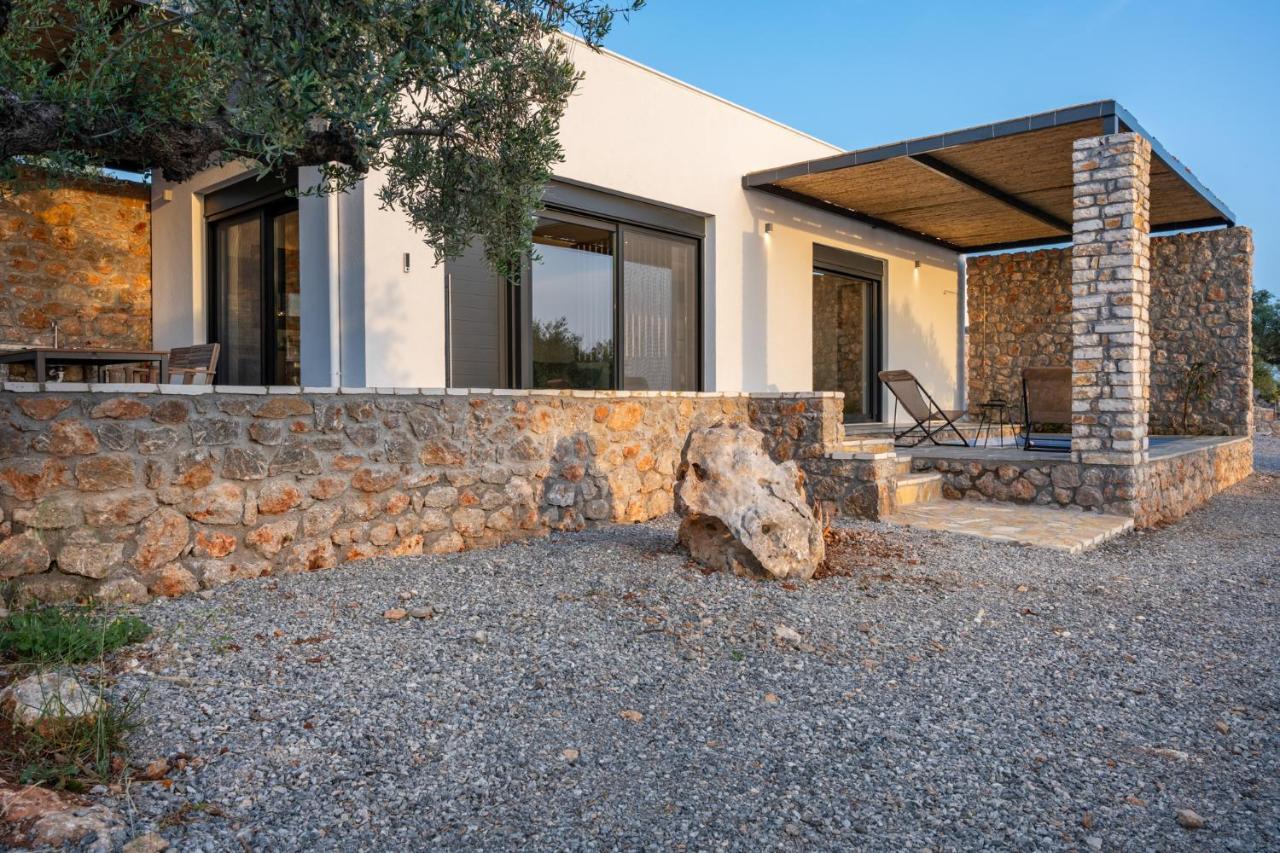 Casatino Villas Kalianeika Exterior photo